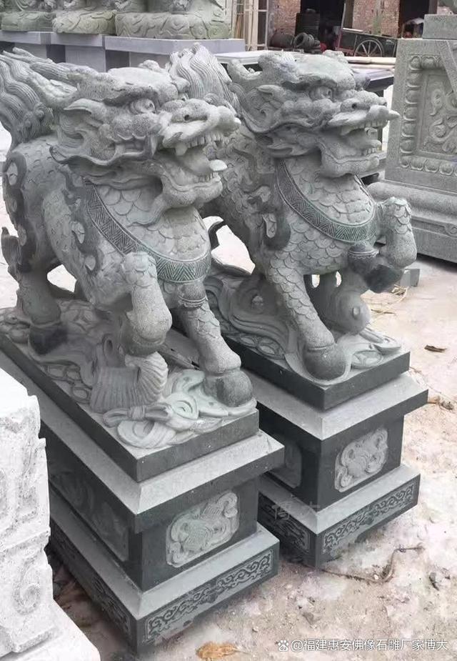 置详解：最佳摆放点与注意事项j9九游会登录石雕麒麟安放位(图2)