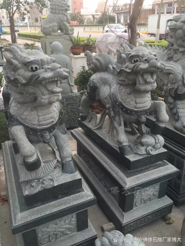 置详解：最佳摆放点与注意事项j9九游会登录石雕麒麟安放位(图4)